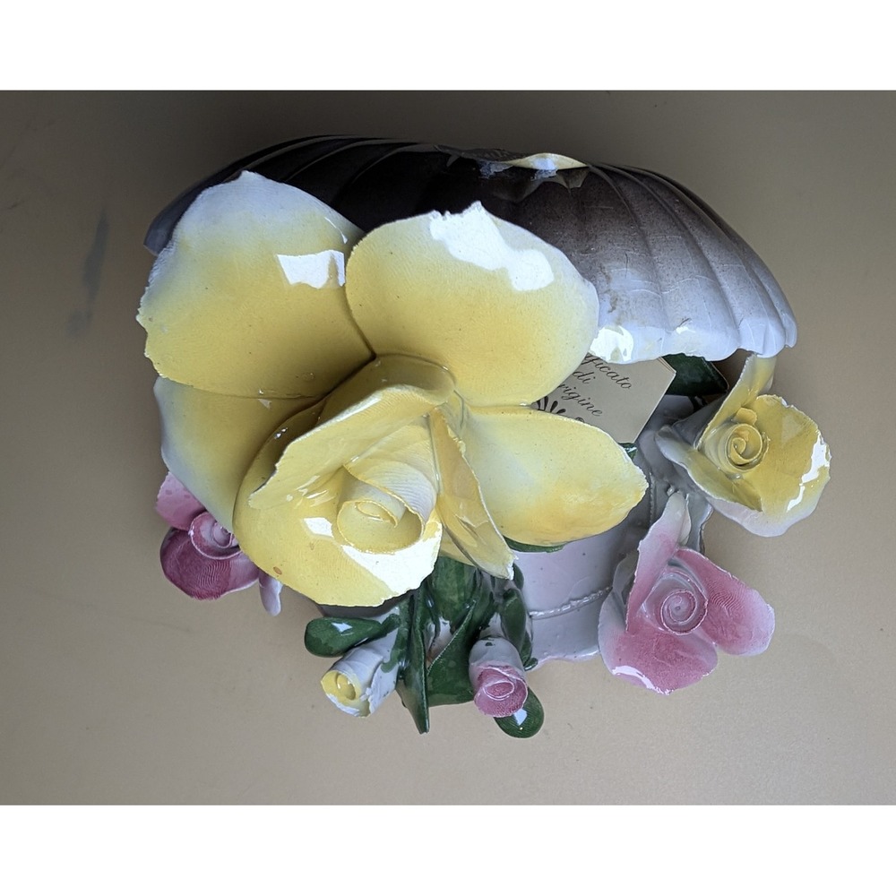 Vintage Capodimonte Margherita Porcelain Roses Centerpiece Italy Floral Figurine